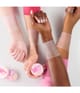 Image du produit 3 sur 6, essence FLAWLESS SKIN trio Poudre fixante
