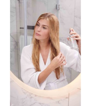 Schwarzkopf Professional BlondMe All Blondes Après-shampoing spray 200 ml 4045787636130 detail-shot_fr